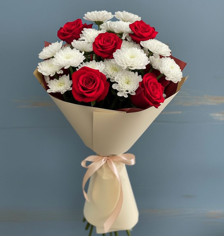 Букет цветов из: Розы и Хризантемы в Мытищах