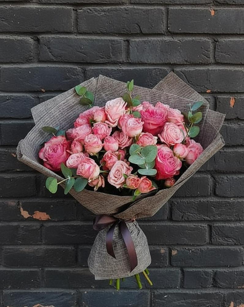 Букет цветов из: Розы в Мытищах