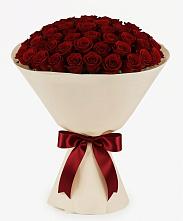 Букет 101 Бордовая роза Блэк Бакарра в Мытищах