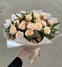Букет Кремовые розы Латте в Мытищах