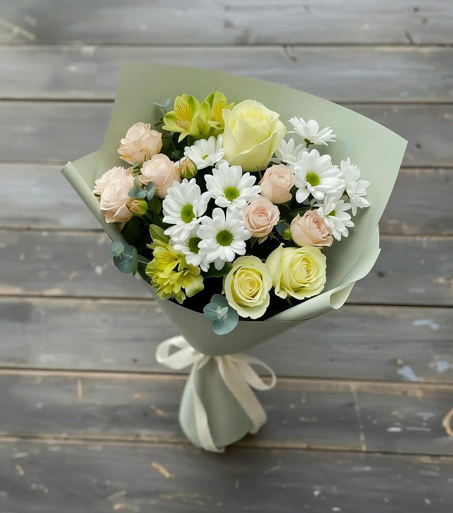 Букет цветов из: Альстромерии, Розы и Хризантемы в Мытищах