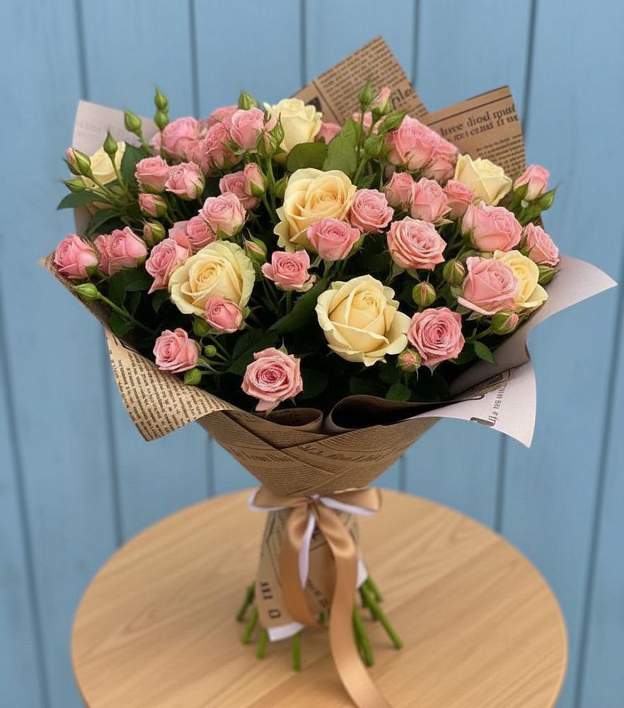 Букет цветов из: Розы в Мытищах