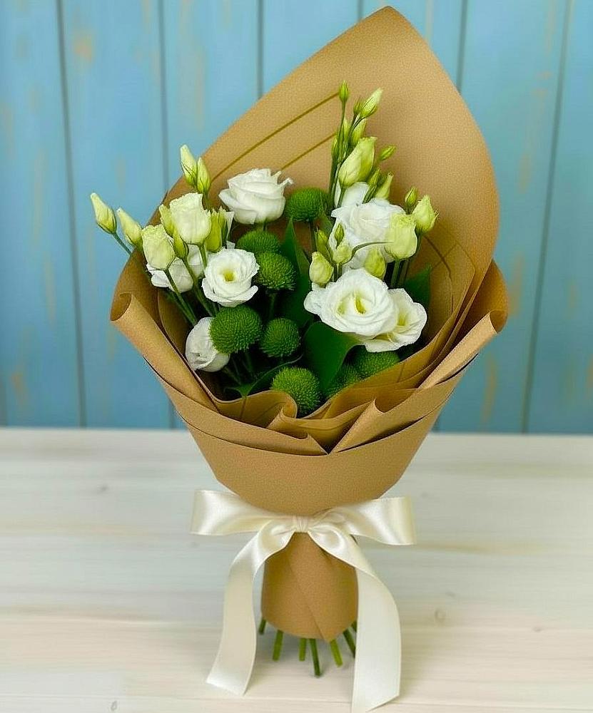 Букет цветов из: Хризантемы и Лизиантусы в Мытищах