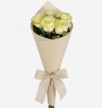 Букет цветов из:  Розы в Мытищах