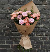 Букет цветов из:  Розы в Мытищах