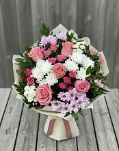 Букет цветов из:  Альстромерии, Гвоздики, Розы и Хризантемы в Мытищах