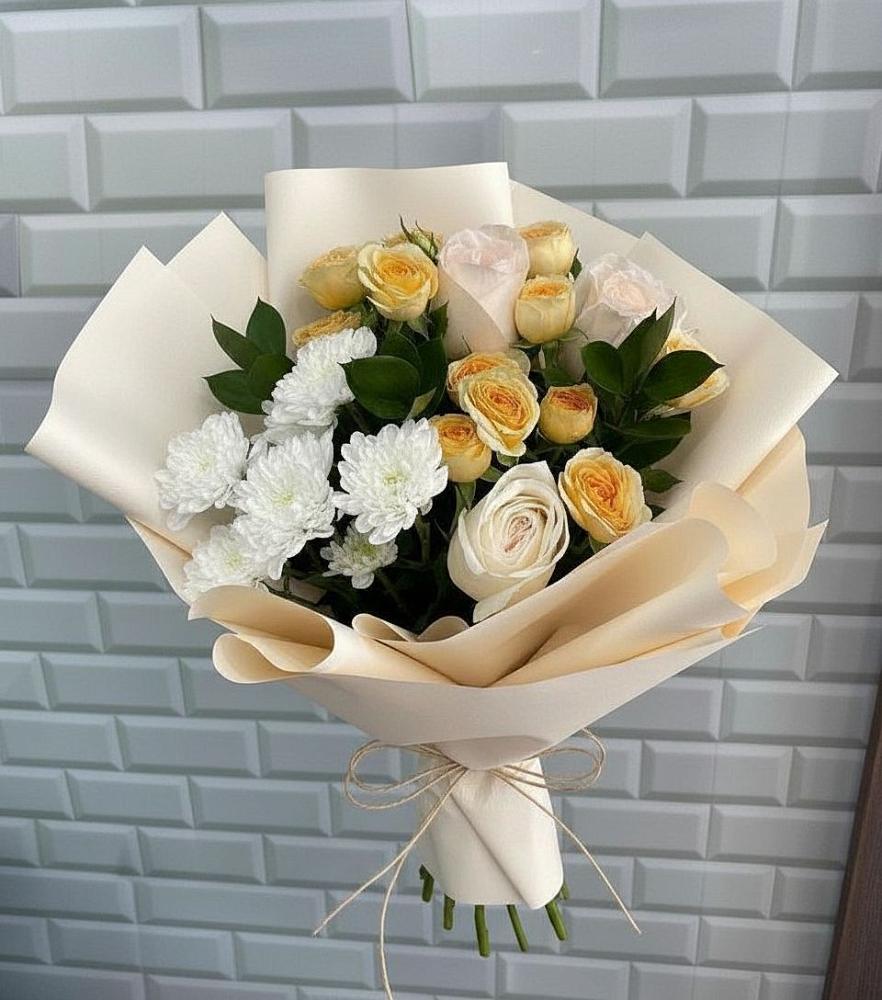 Букет цветов из: Розы и Хризантемы в Мытищах