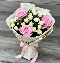 Букет цветов из:  Розы в Мытищах