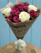 Букет цветов из:  Розы в Мытищах