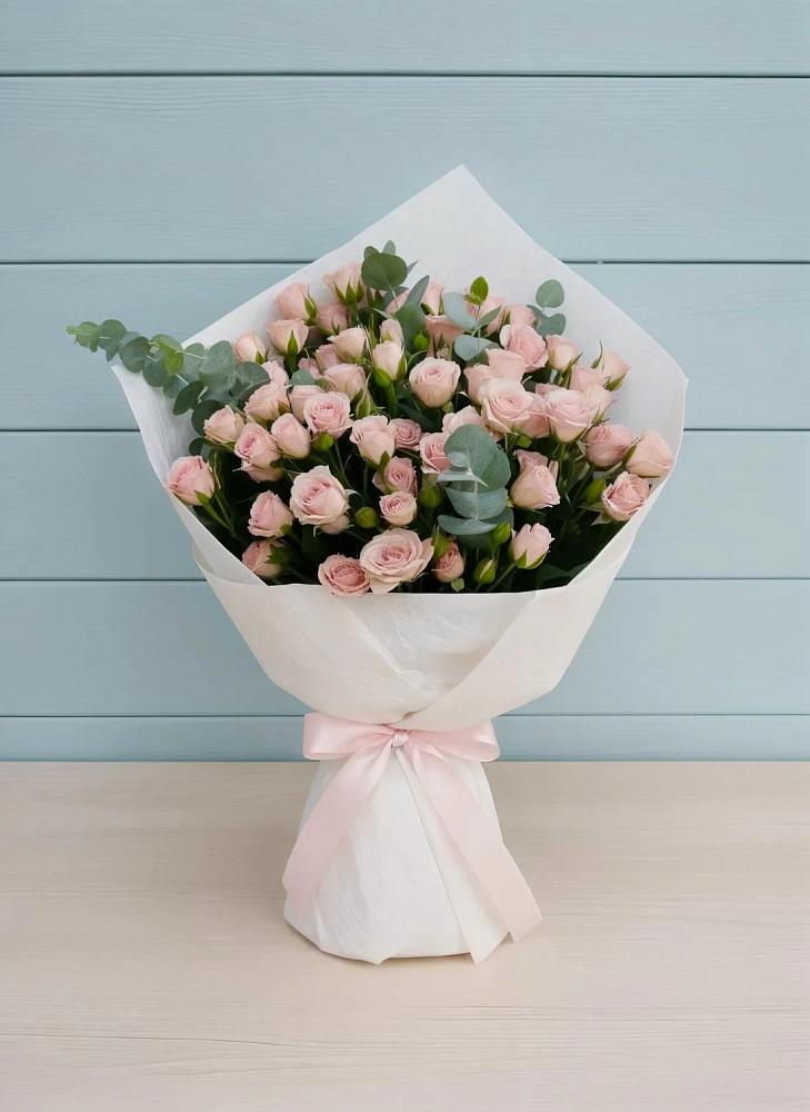 Букет цветов из: Розы в Мытищах