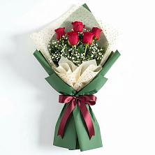 Букет цветов из:  Розы в Мытищах