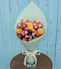 Букет цветов из:  Розы в Мытищах